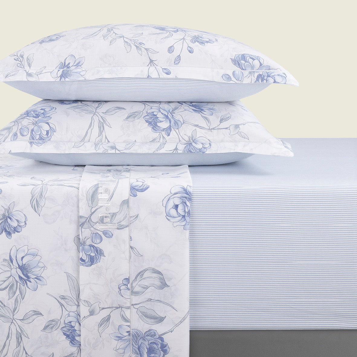 Drap-housse satin de coton - Rayures fines Bleu clair
